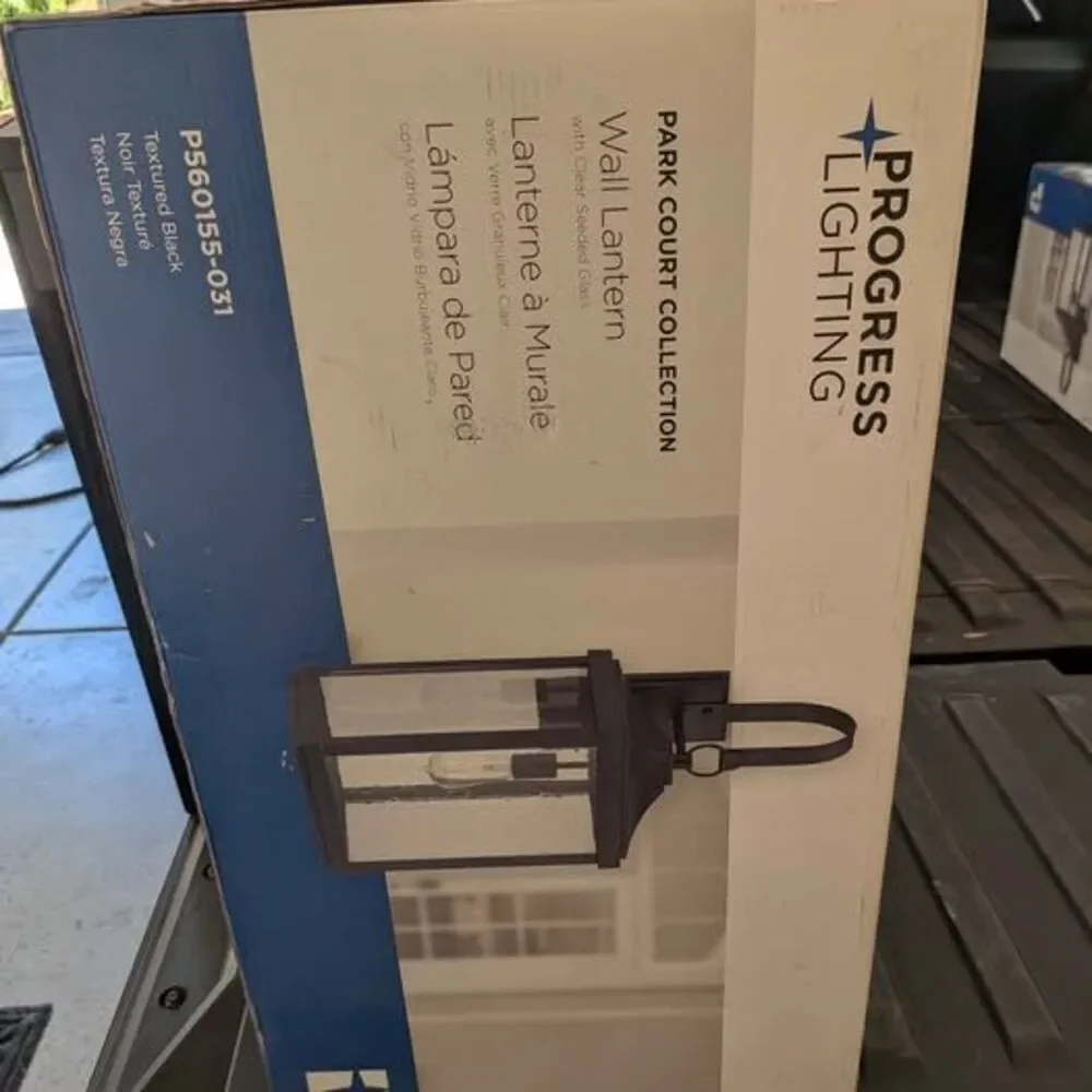Progress Lighting Park Court Wall Lantern | NEW